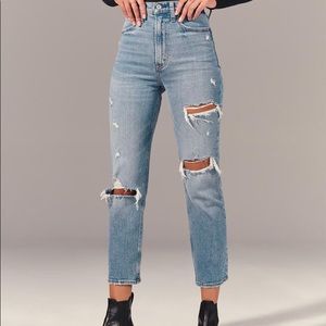 Abercrombie Ultra High Rise Ankle Straight Jeans